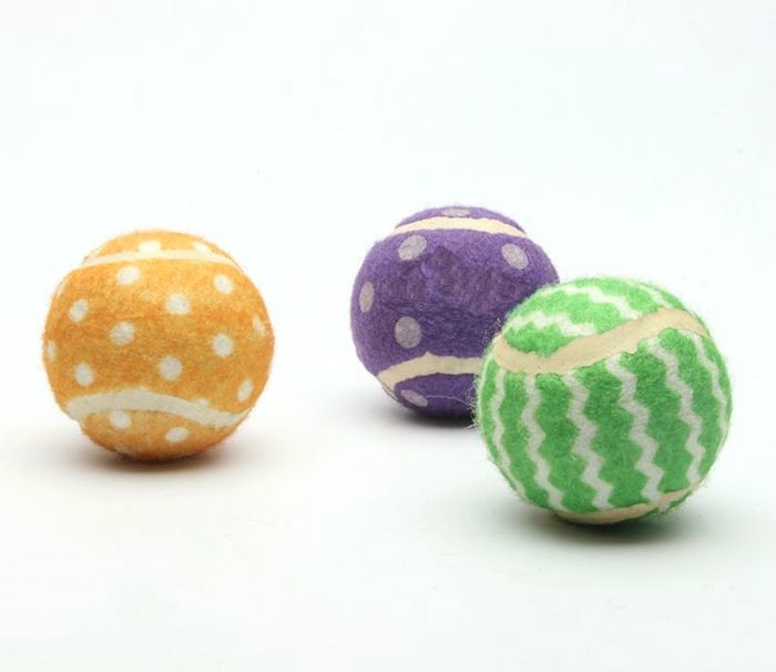 Healthy Non Squeaky Rubber Chew Toys Personalized Logo OEM Service