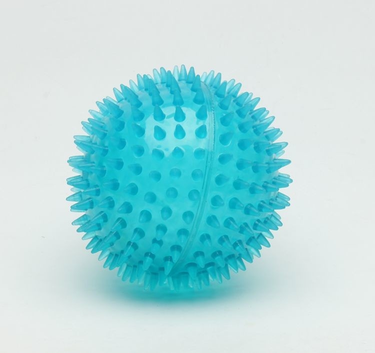 Safety Unbreakable Squeaky Spike Ball Toys / High Strength TPR Jumping Ball